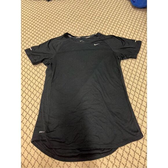 Nike running women’s DriFit tee size medium - Picture 1 of 4
